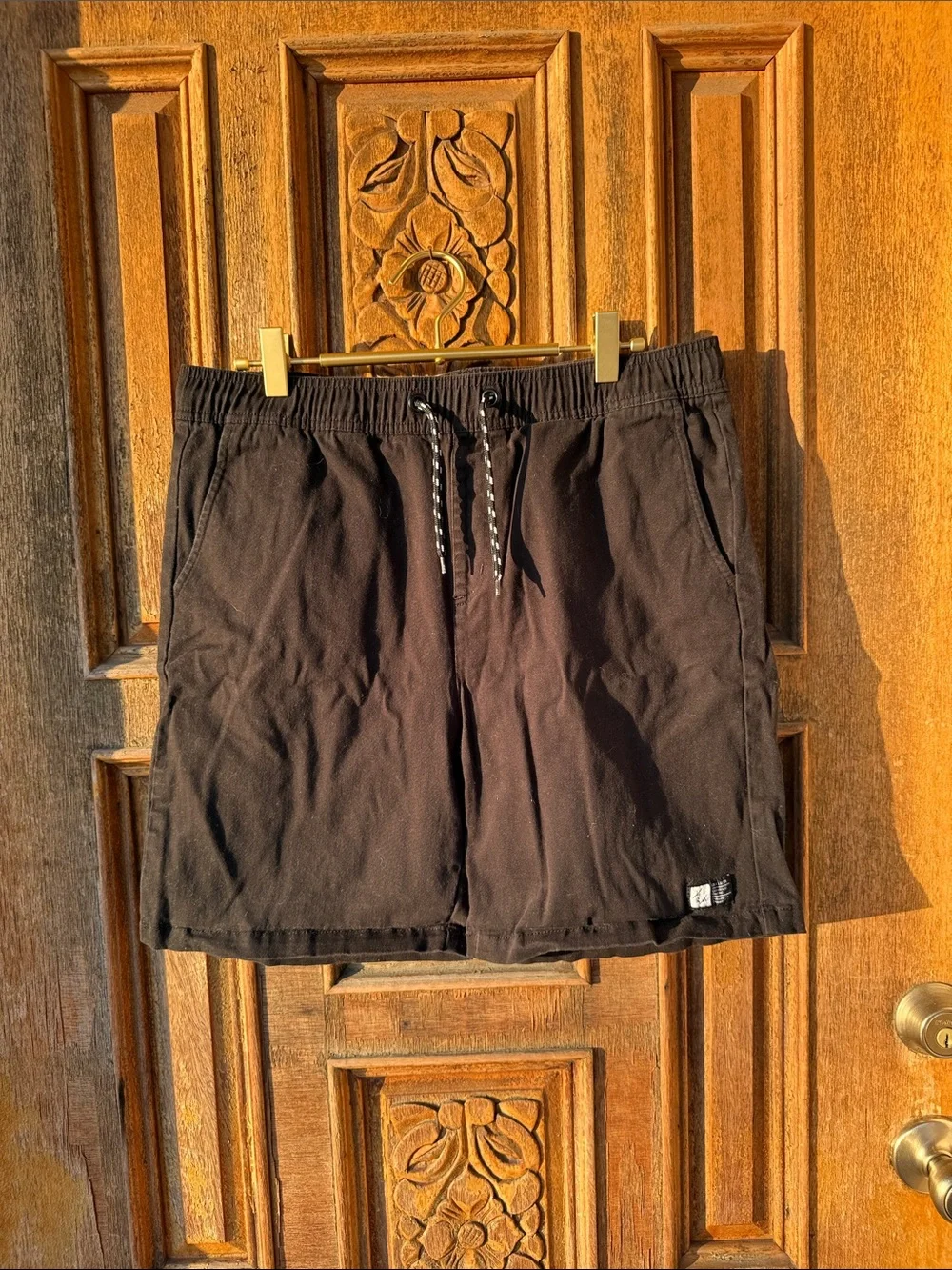 Lira Men’s Black Casual Drawstring Shorts Size Medium